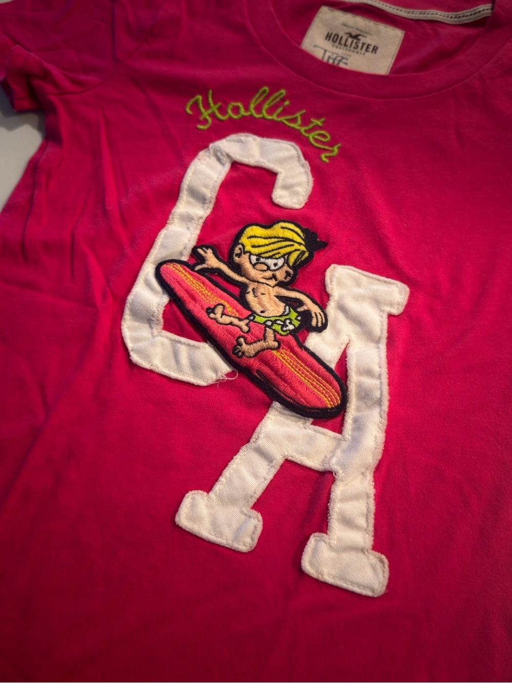 Hollister Bright Pink CA Surf Graphic Tee - Picture 2 of 4
